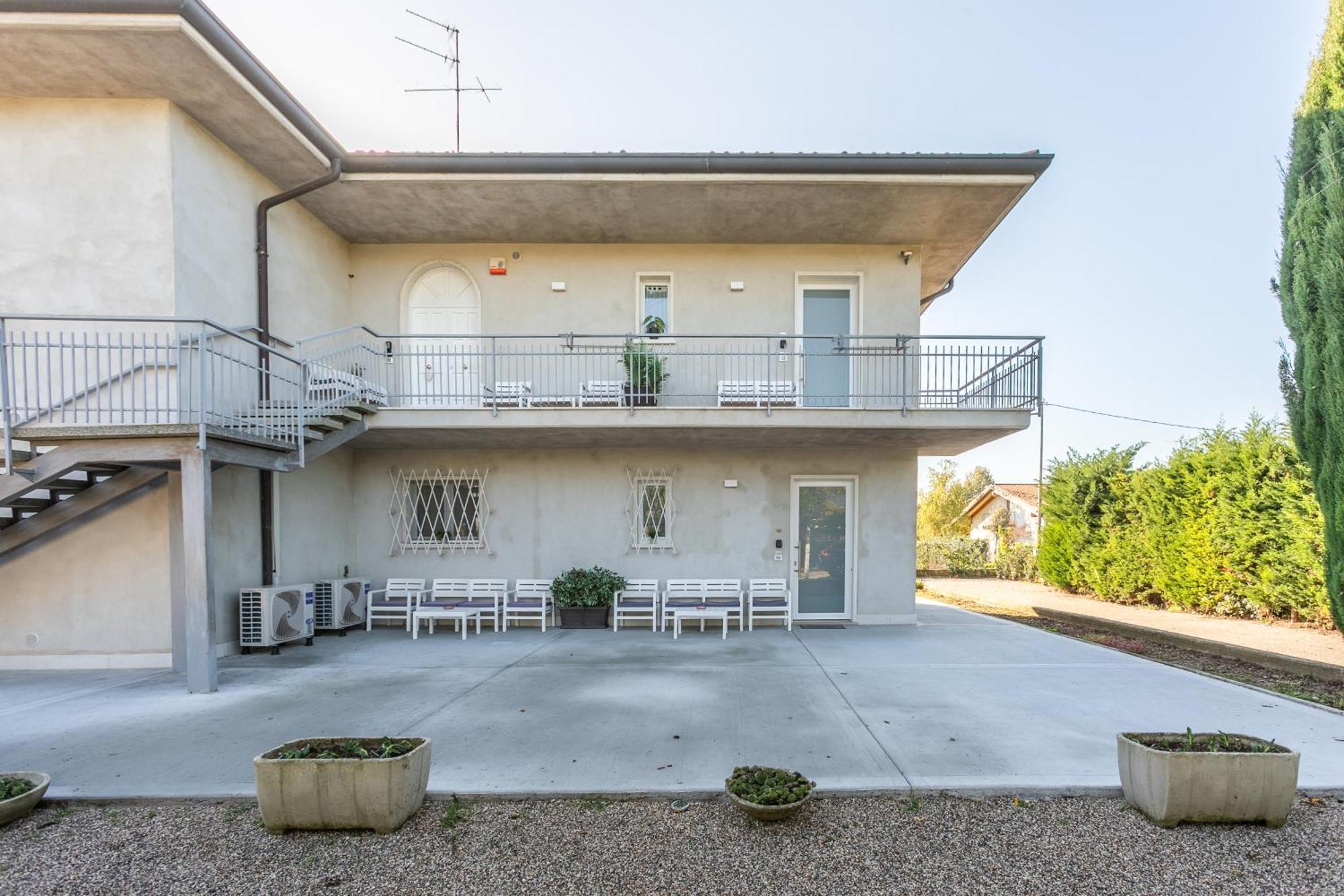 Appartement Blu Sky Garda à Castelnuovo del Garda Extérieur photo